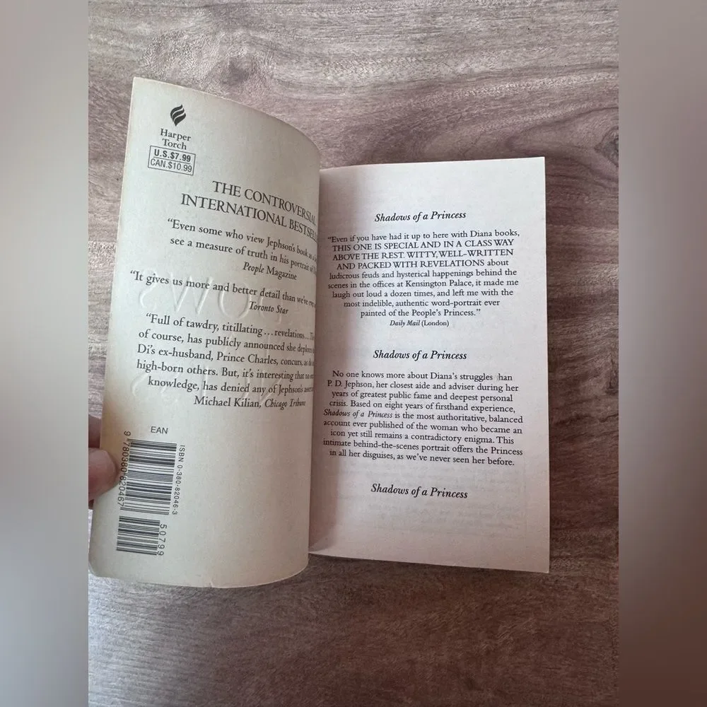 Shadows Of A Princess PB P.D. Jephson (Diana bio) by her private secretary